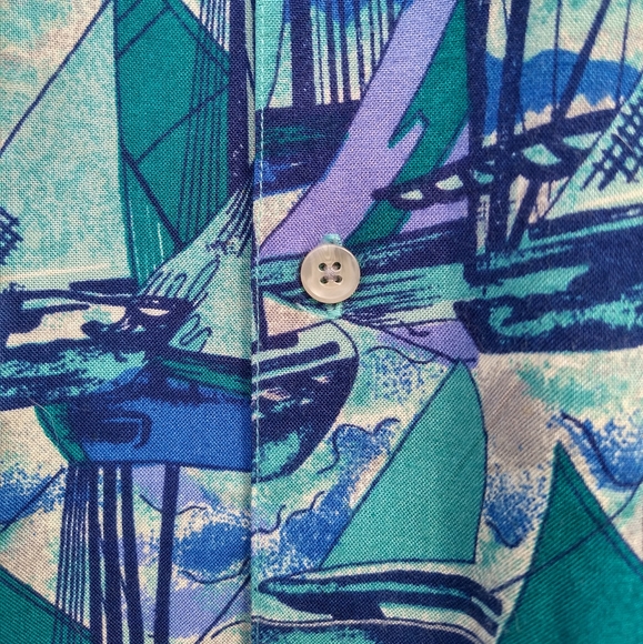 Vintage 90's Baxter International Men's Sailboat Pattern S/S Button Up, Size L - Picture 2 of 6